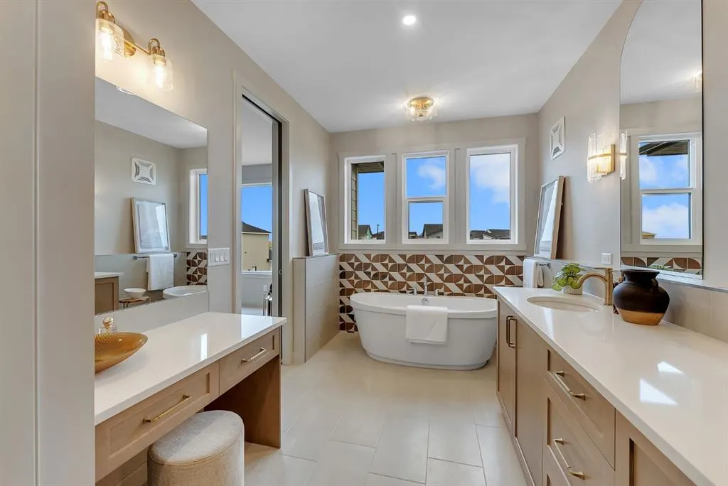 969 South Shore Terrace