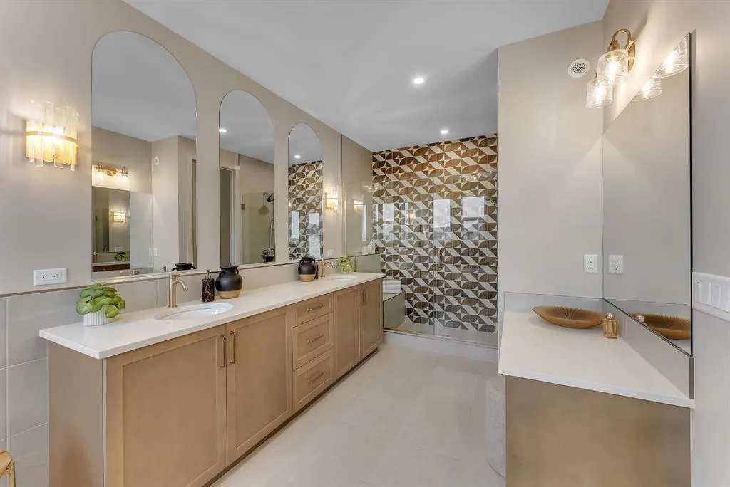 969 South Shore Terrace