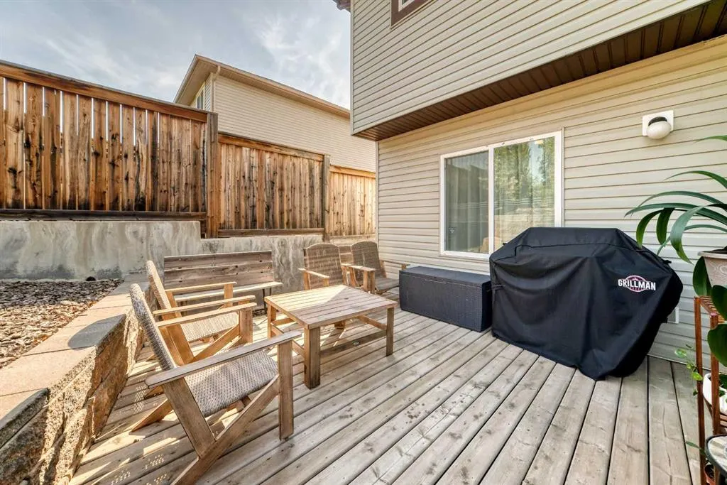 73 Royal Birch Way NW