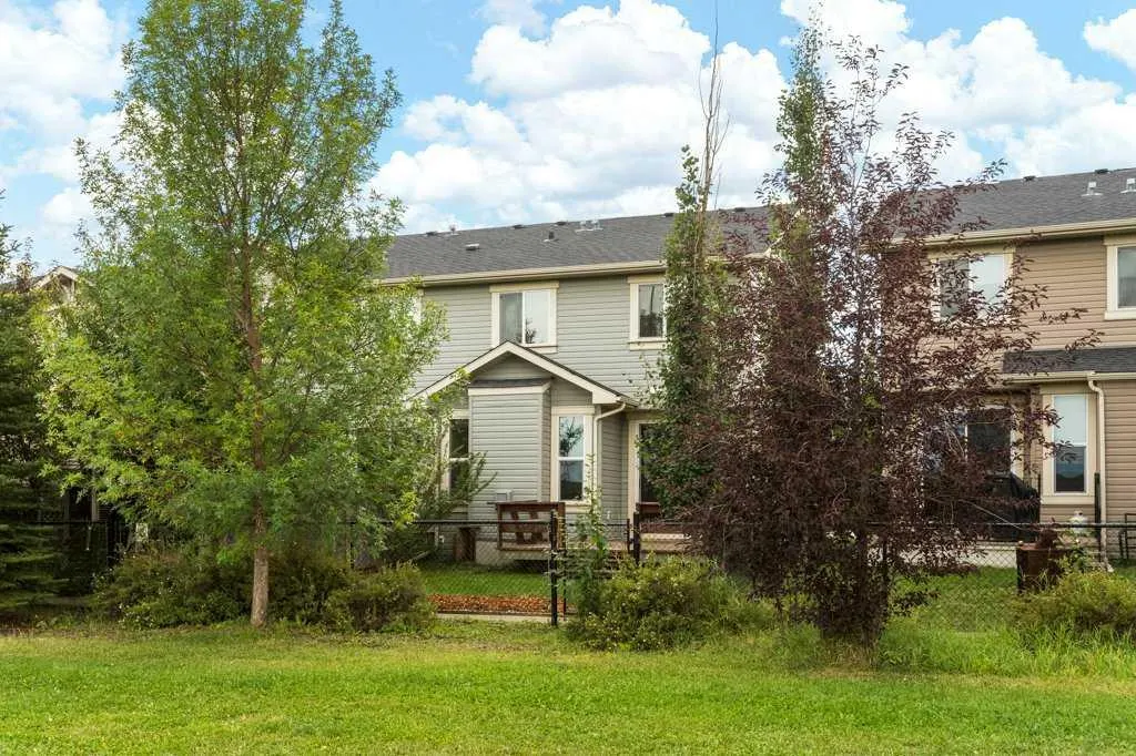 24 New Brighton Landing SE