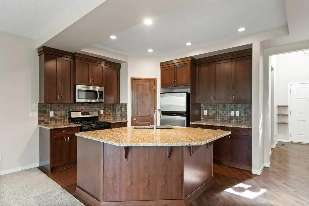 24 New Brighton Landing SE