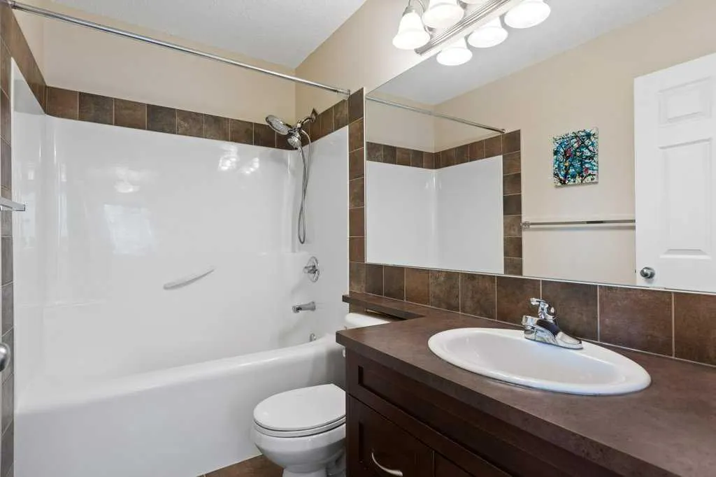 24 New Brighton Landing SE