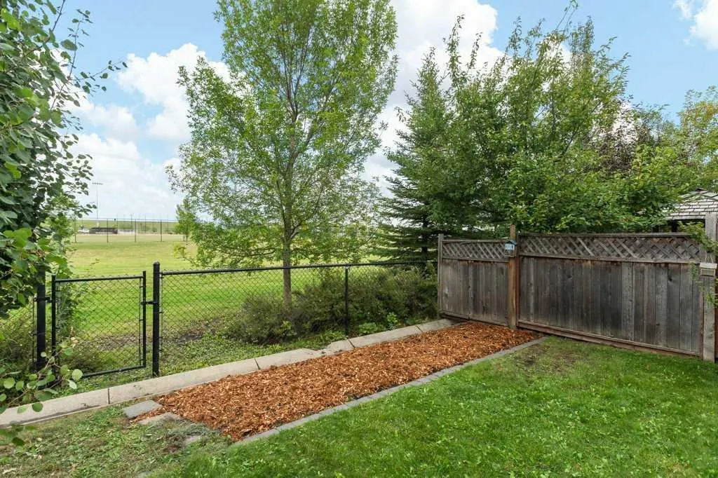 24 New Brighton Landing SE