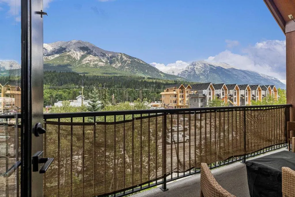 1730 Bow Valley Trail #413