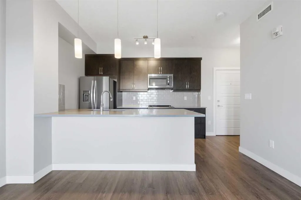 150 Auburn Meadows Manor SE #306