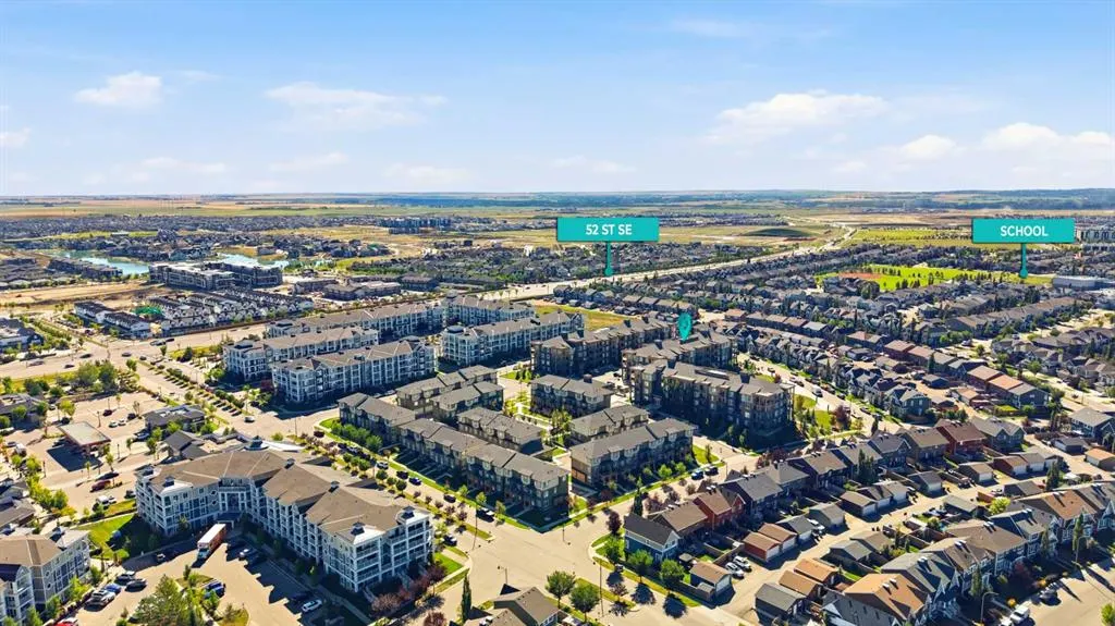 150 Auburn Meadows Manor SE #306