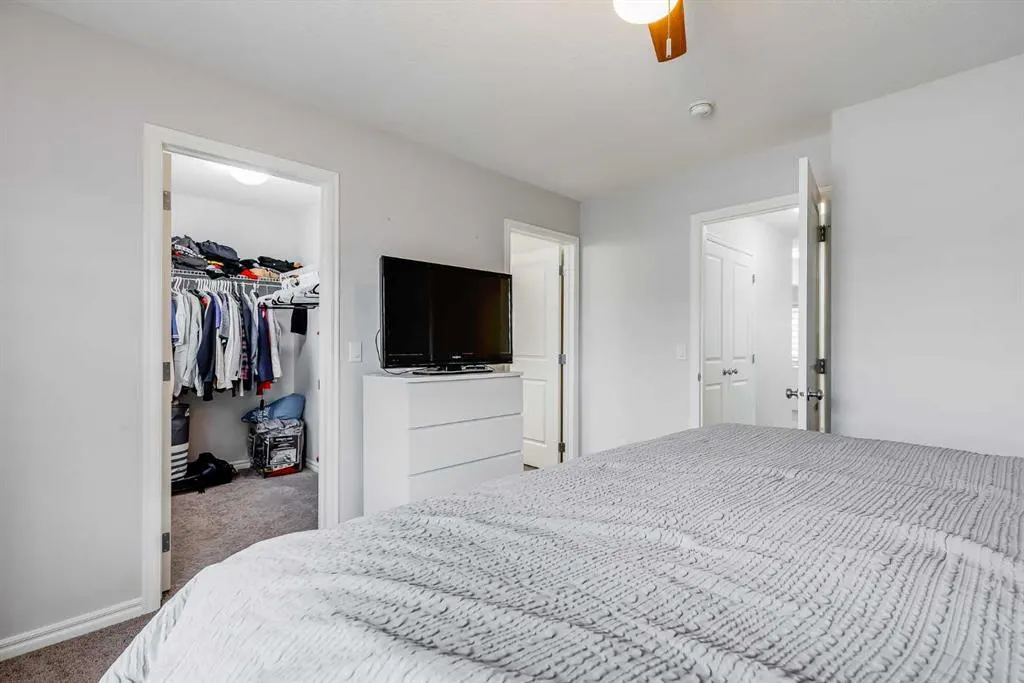 540 Evanston Link NW