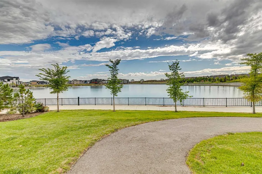 120 Marina Cove SE #301