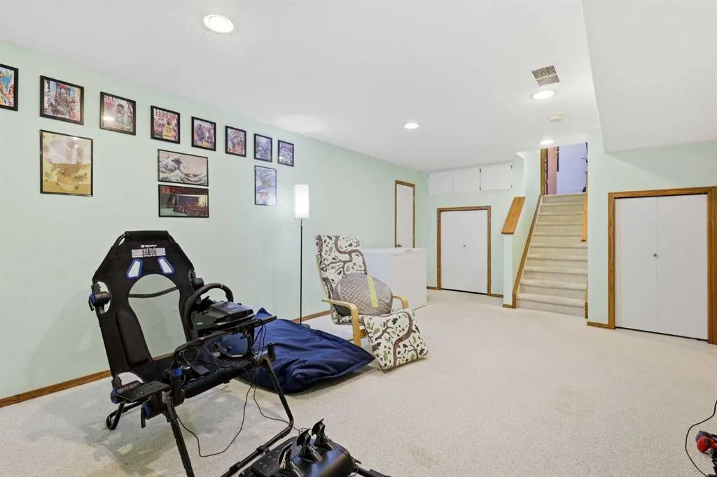 5 Glenwood Crescent