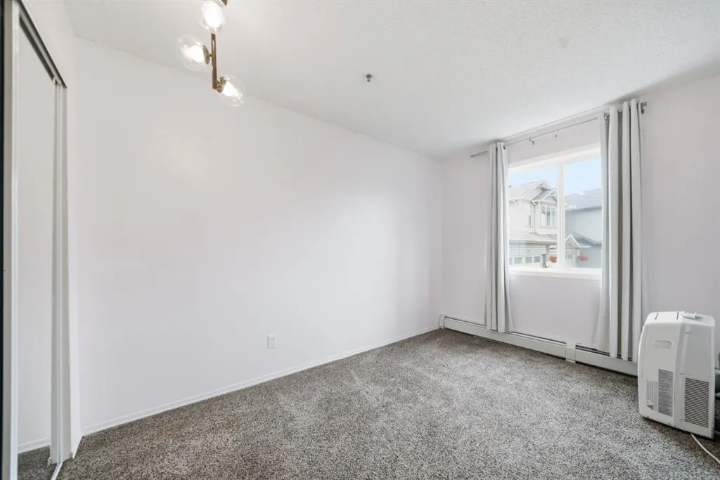 3208 Valleyview Park SE #208
