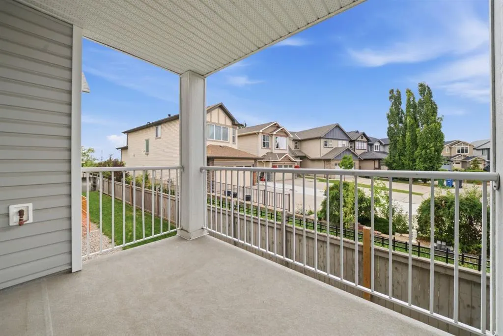 3208 Valleyview Park SE #208