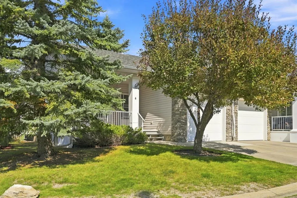 4 Douglasview Park SE