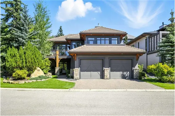 16 Spring Valley Lane SW