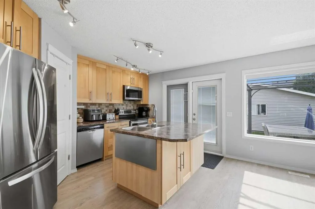 99 Prestwick Circle SE