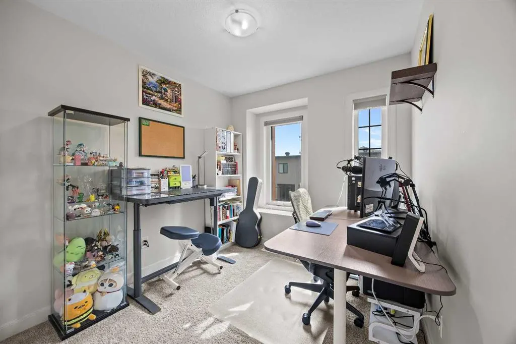 81 Greenbriar Place NW #206
