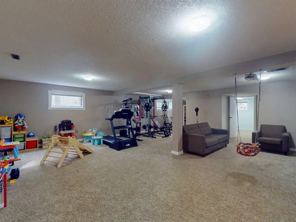 49 Manyhorses Drive