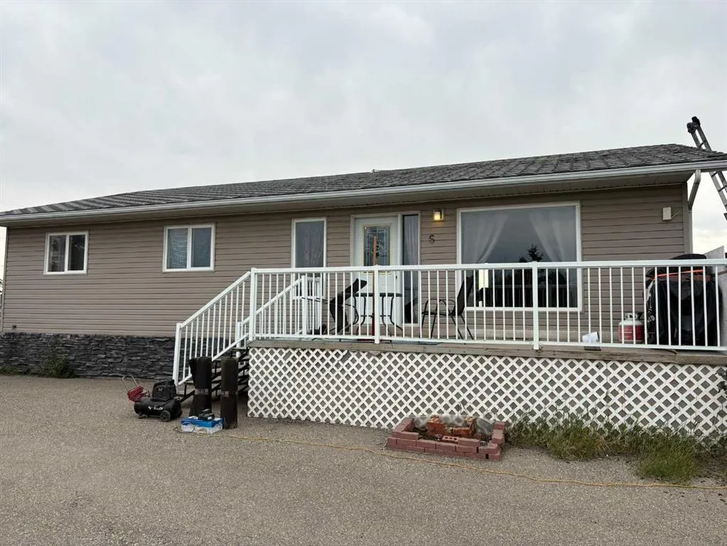6 Gunnstone Gardens SE