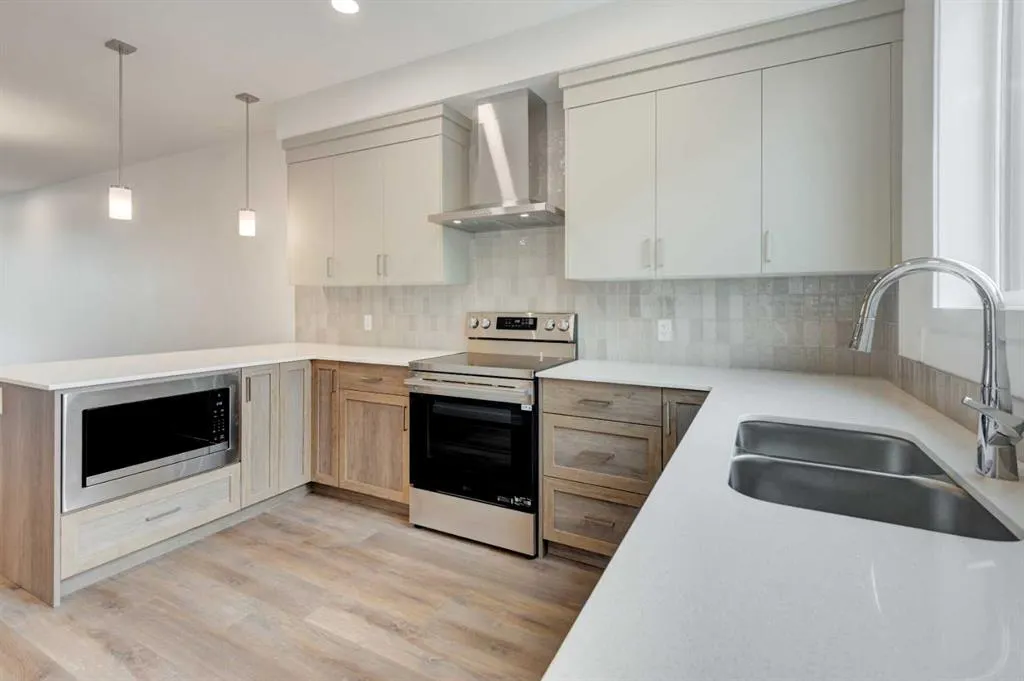 51 Mercado Lane SE