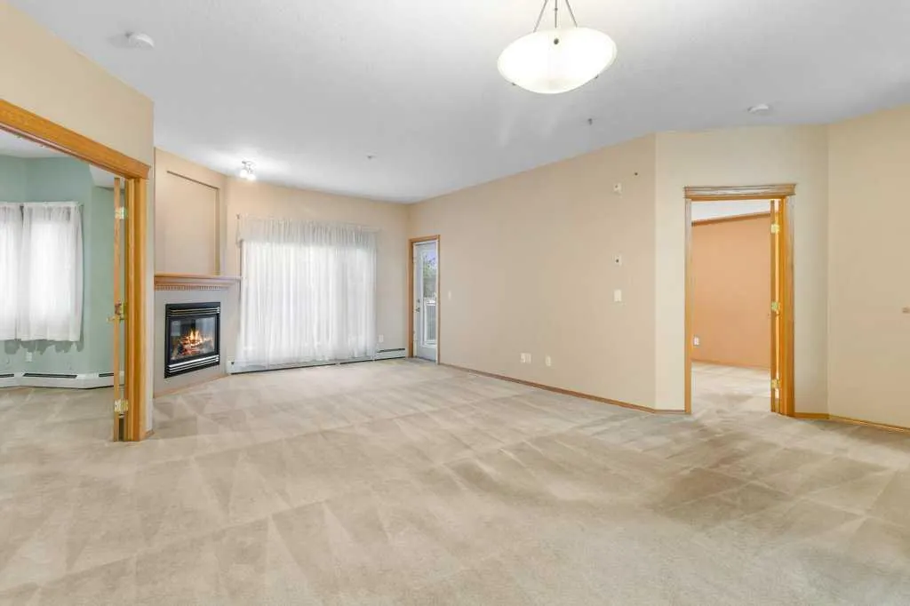 5300 48 Street ##118