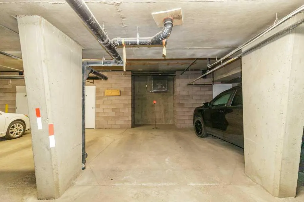 5300 48 Street ##118