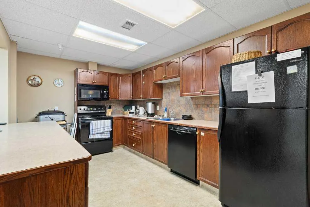5300 48 Street ##118