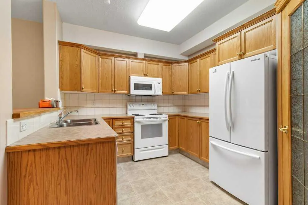 5300 48 Street ##118
