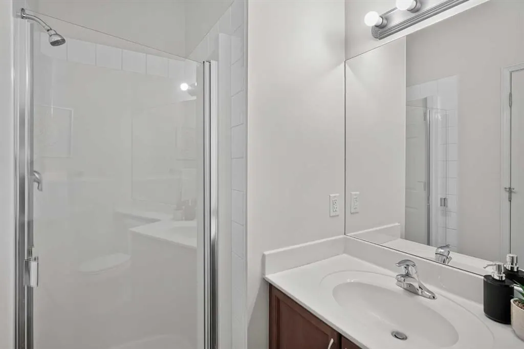 43 Springborough Boulevard SW #21
