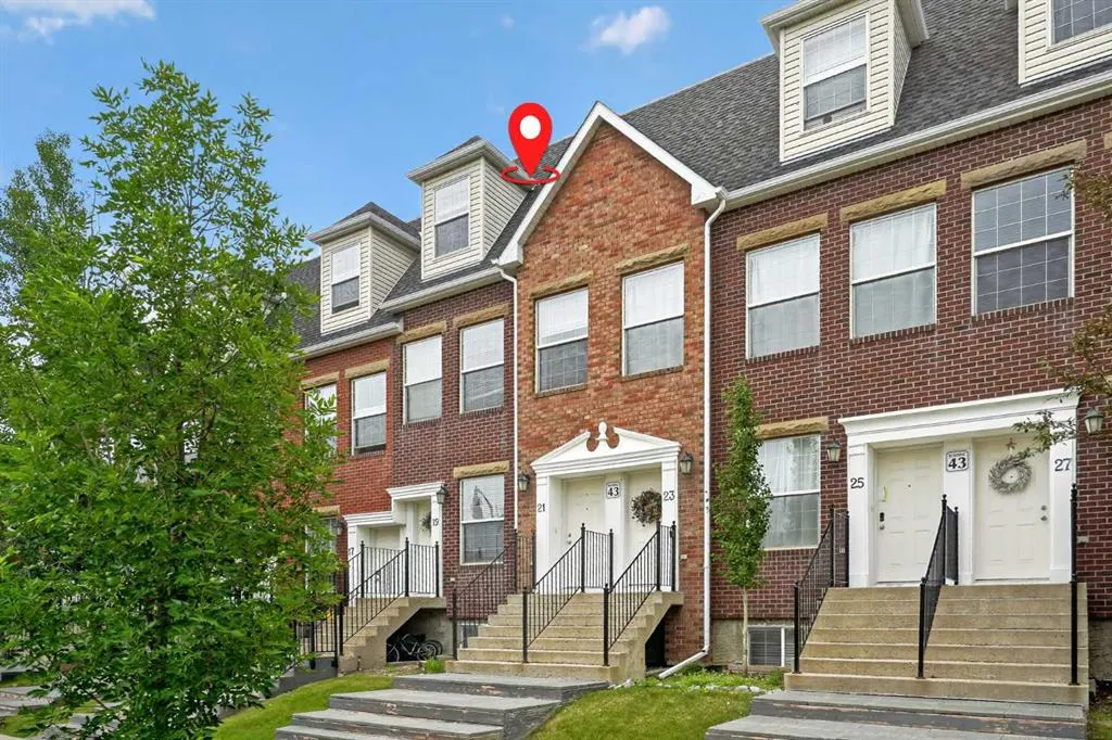 43 Springborough Boulevard SW #21