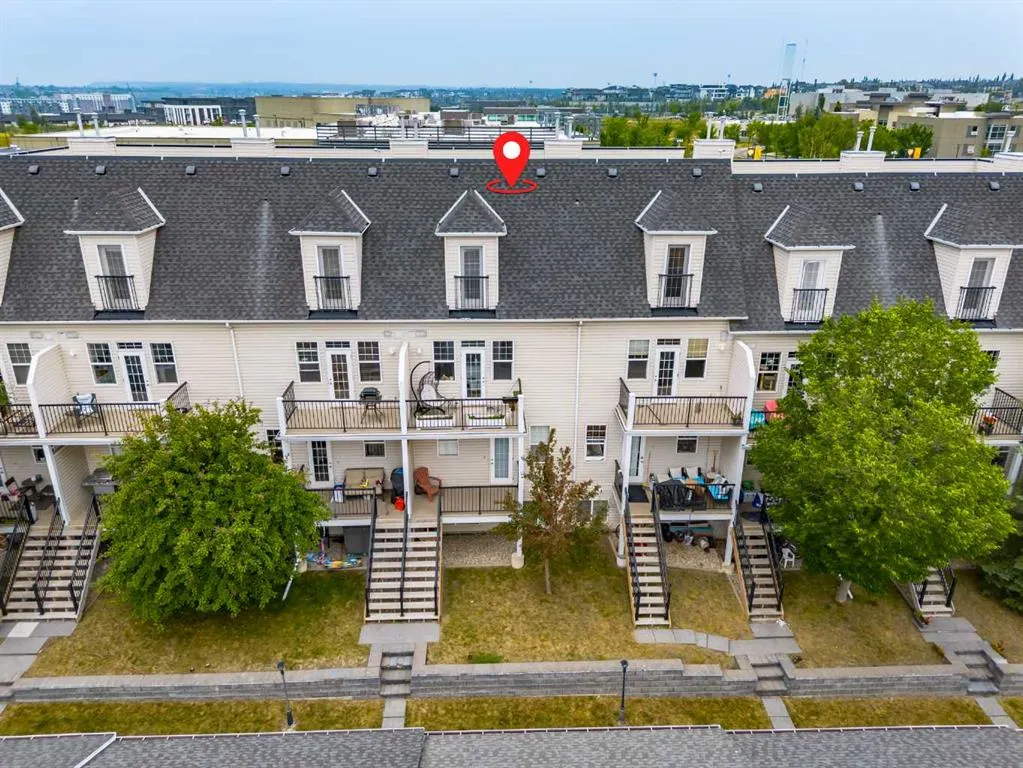 43 Springborough Boulevard SW #21