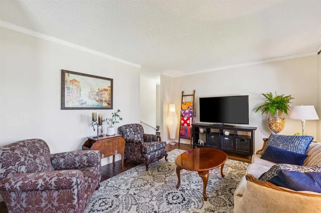 144 Dovercliffe Way SE