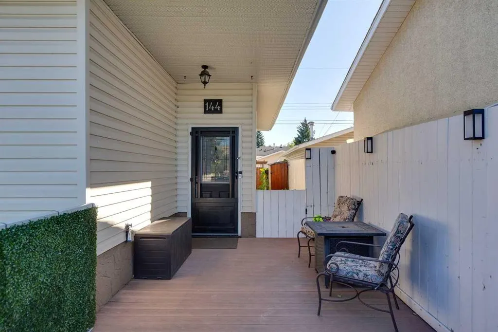 144 Dovercliffe Way SE