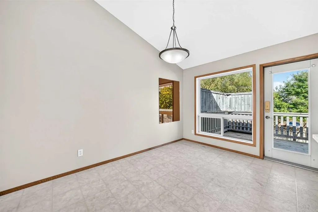 311 Robert Street SW