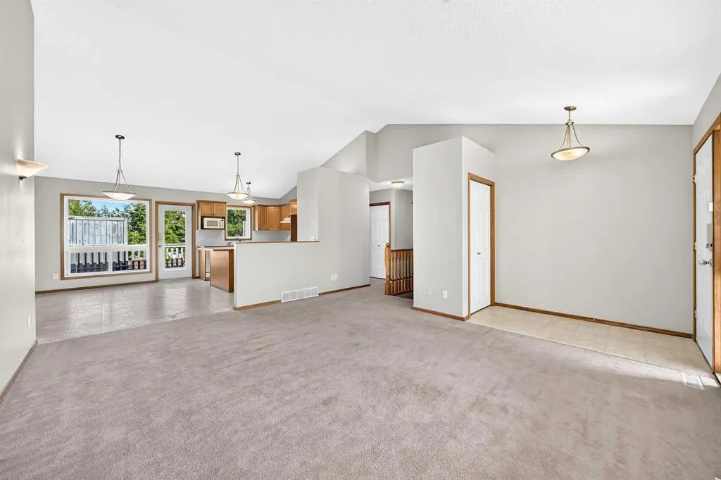 311 Robert Street SW