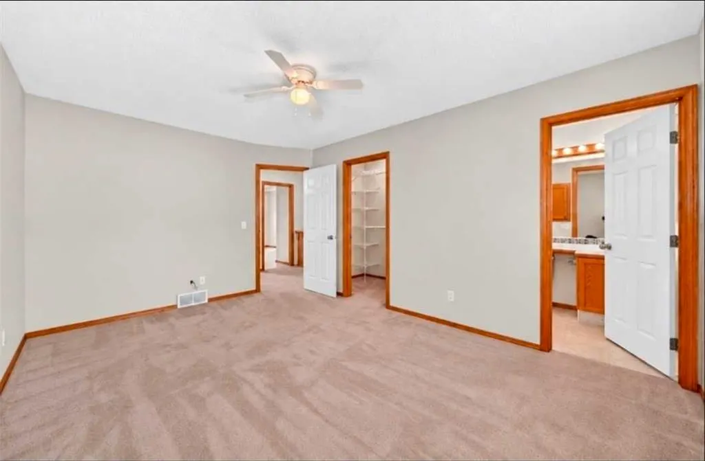 311 Robert Street SW