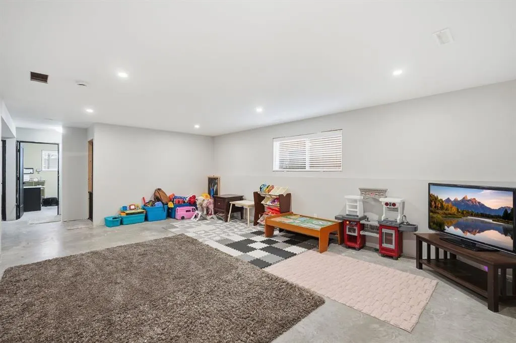 4769 Aspen Lakes Boulevard