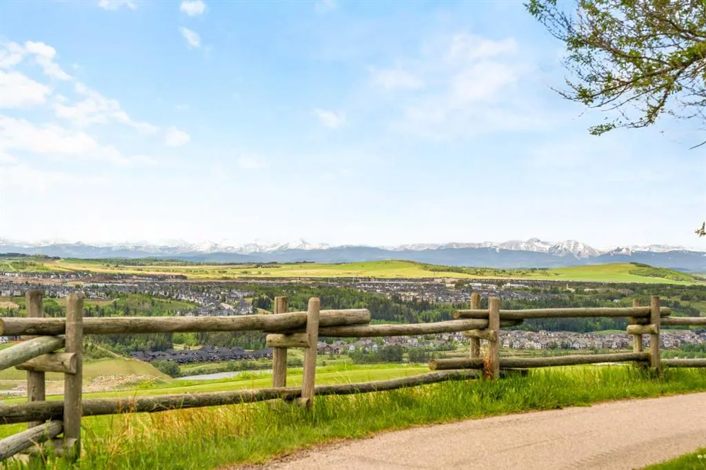 138 Gleneagles View