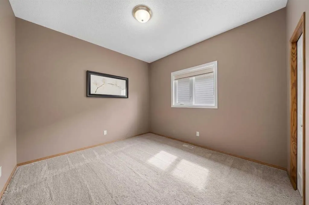138 Gleneagles View