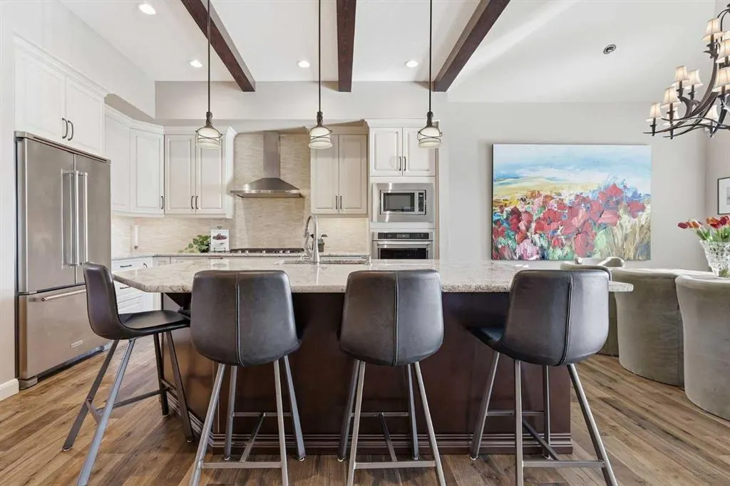37 Cranbrook Heights SE
