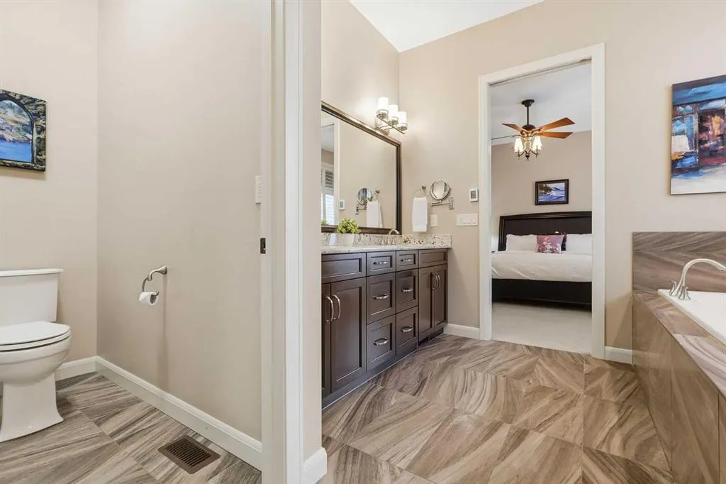 37 Cranbrook Heights SE