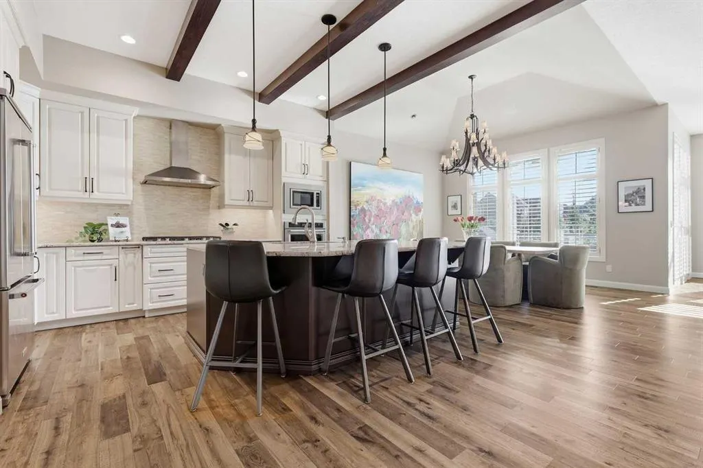 37 Cranbrook Heights SE
