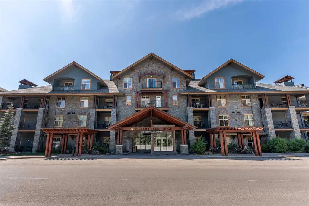 1818 Mountain Avenue #211C