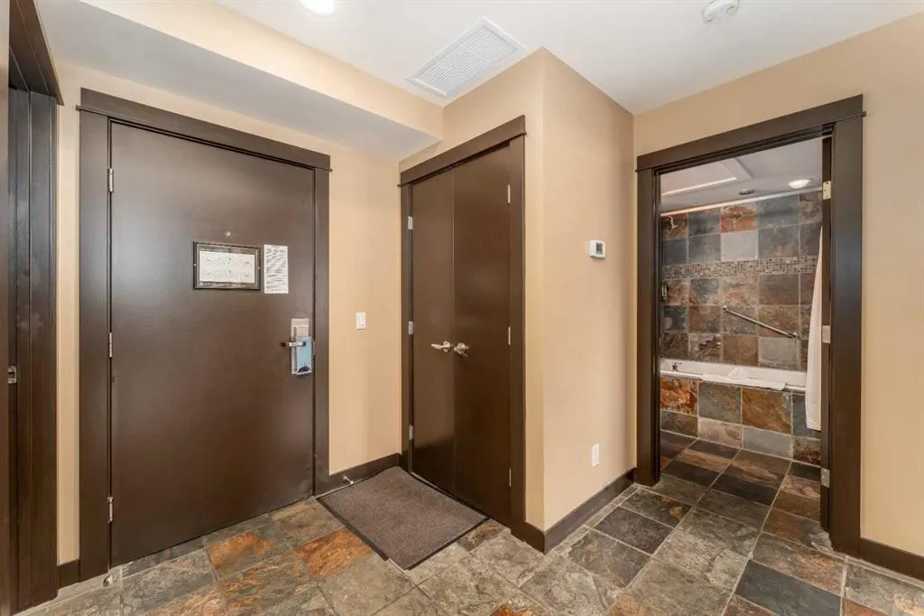 1818 Mountain Avenue #211C