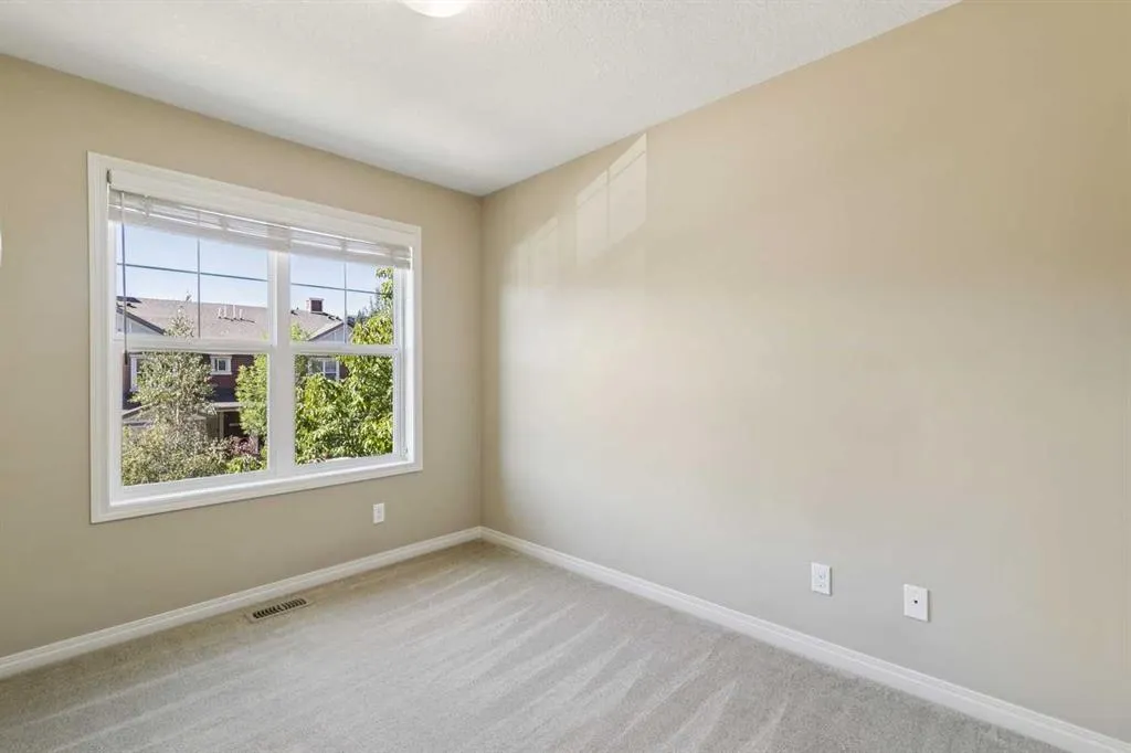 113 Chaparral Valley Drive SE