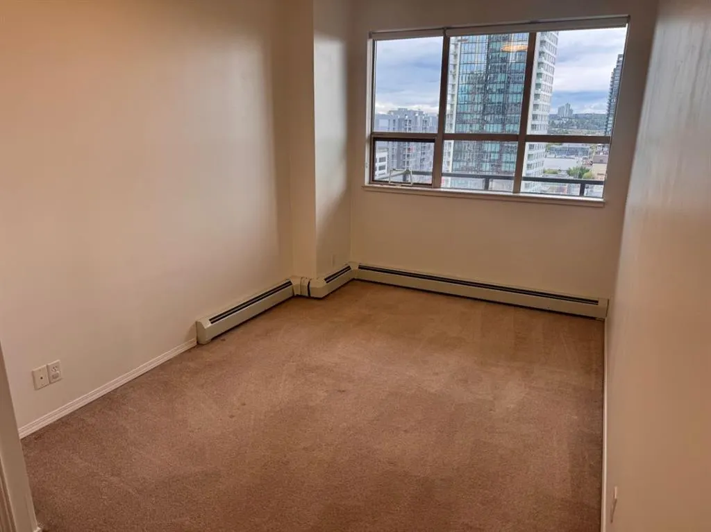 1053 10 Street SW #1207