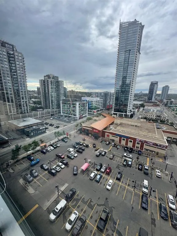 1053 10 Street SW #1207