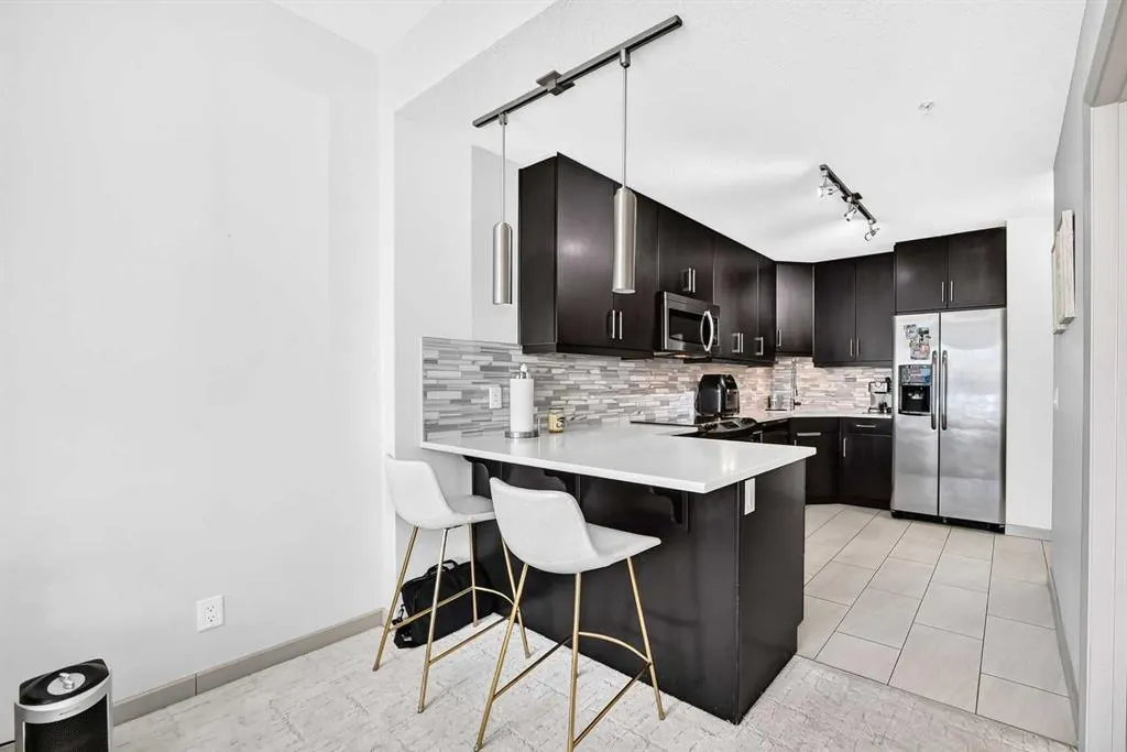 1320 1 Street SE #1010