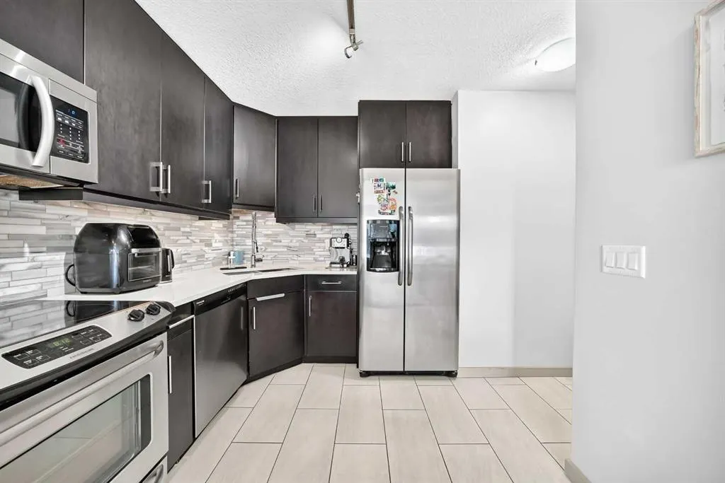 1320 1 Street SE #1010