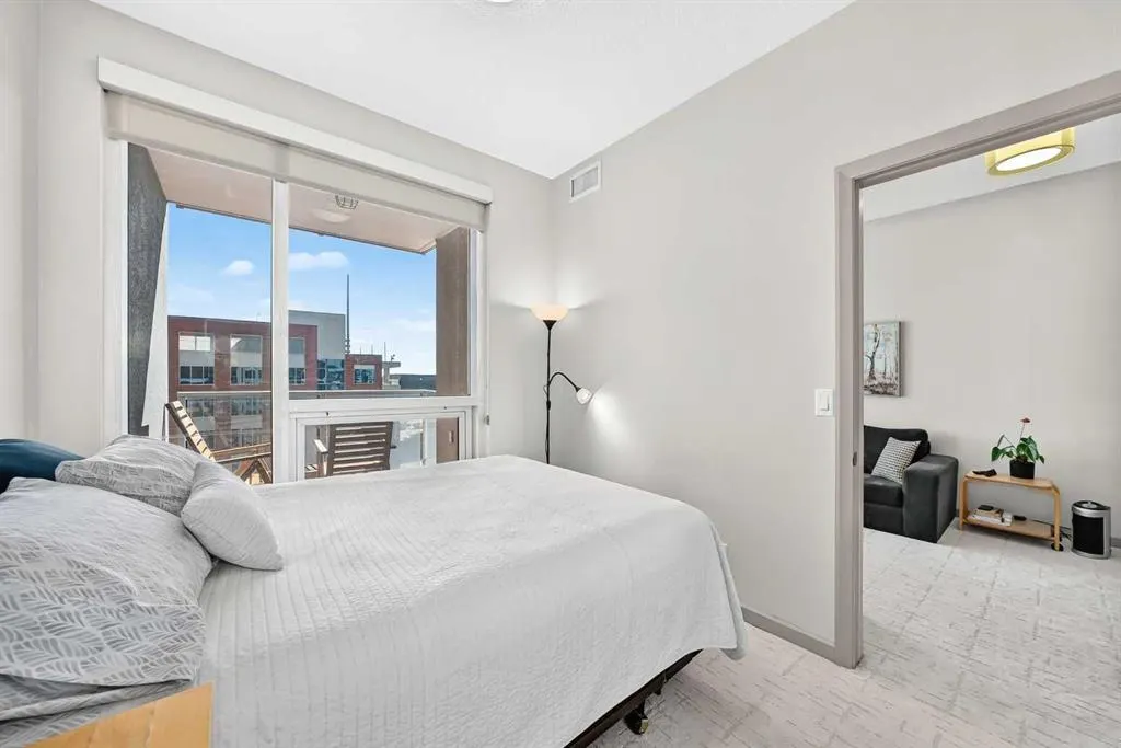 1320 1 Street SE #1010