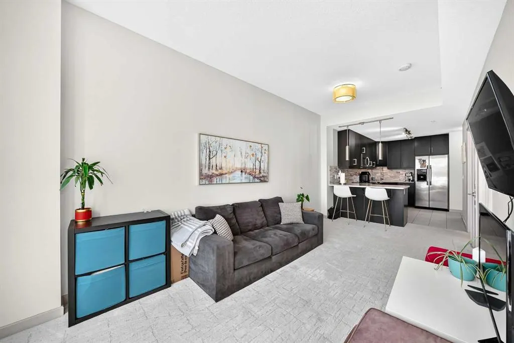 1320 1 Street SE #1010