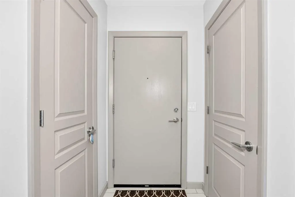 1320 1 Street SE #1010